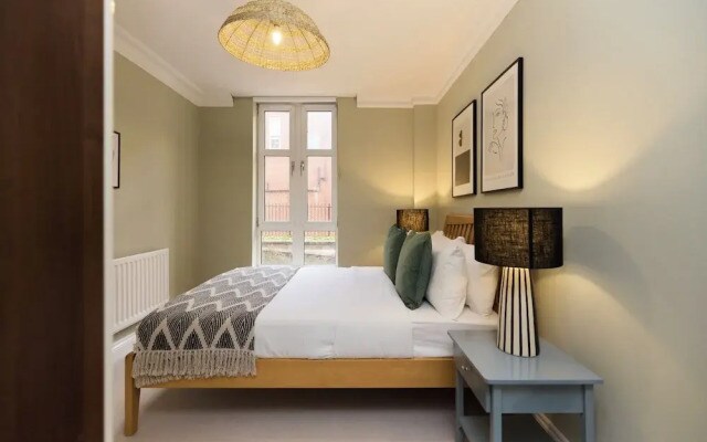 Lapwing Court Retreat
