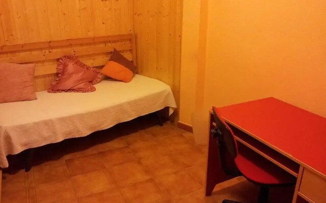 Castel Apartments