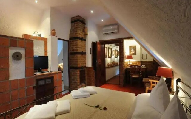 Romantik Hotel U Raka