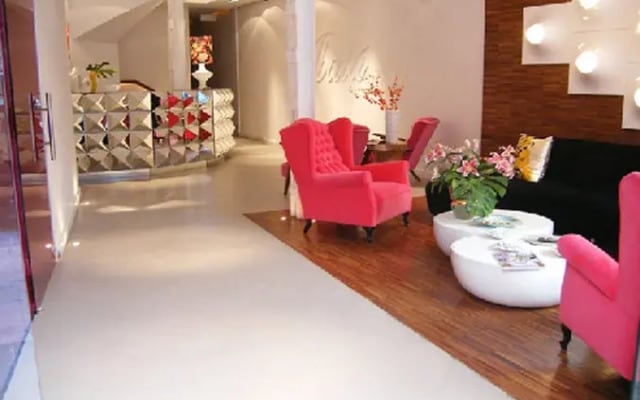 Abalu Boutique Suites & Residences