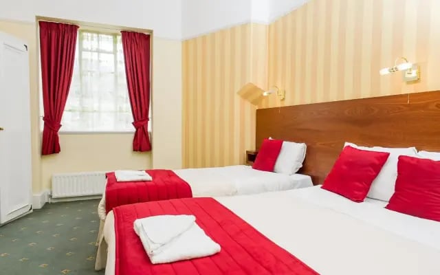 Avonmore Hotel Cartwright Gardens