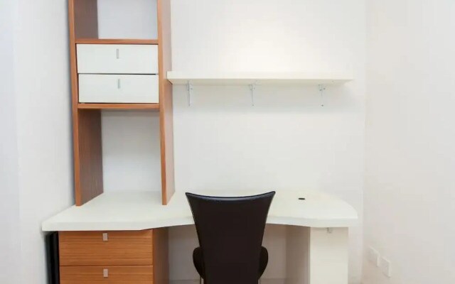Central London 2 Bedroom Flat