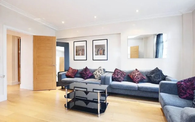 Forset Court Apartments
