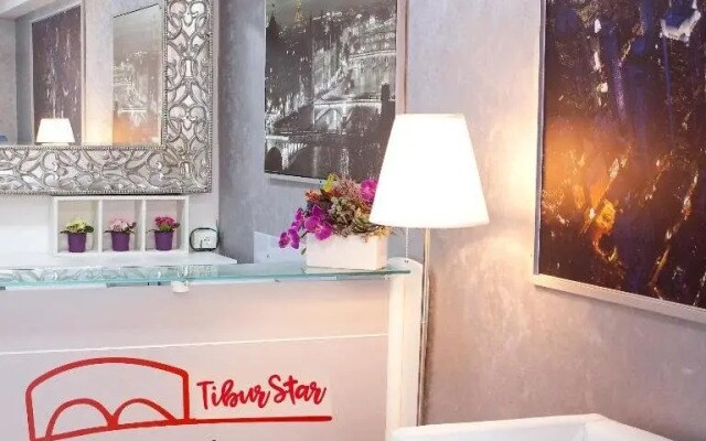 Titanus Guest House