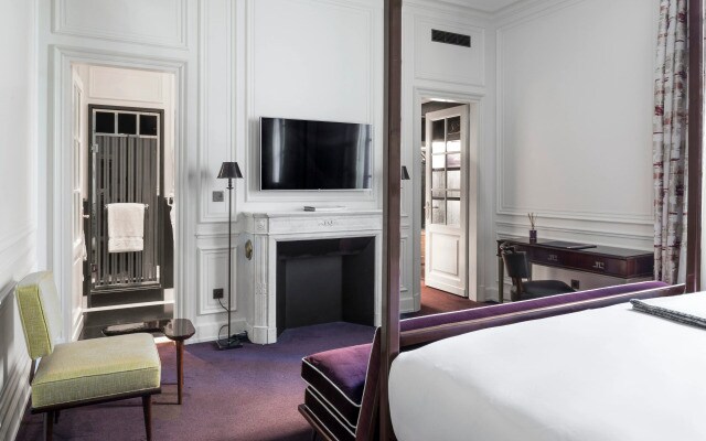 J.K. Place Paris