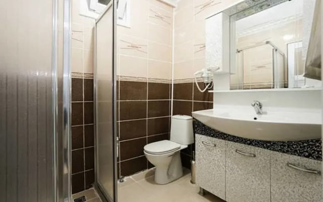 Amaros Apartments & Suites
