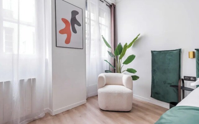 Charming Duplex - 2br/6p - In the Heart of Odeon