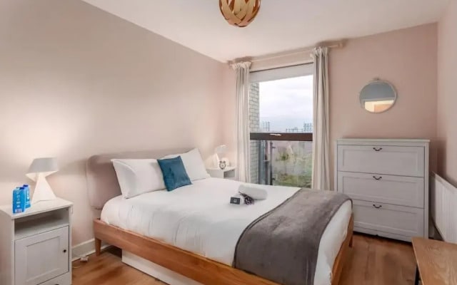 Bright and Stylish Kennington Gem
