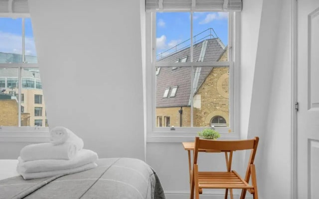 Artillery Lane Apartments by MySquare