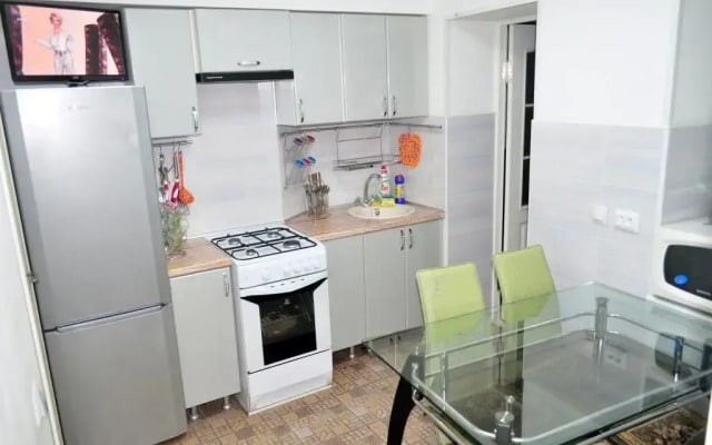 Eks-Vizit Kvartirniy Apart-Hotel