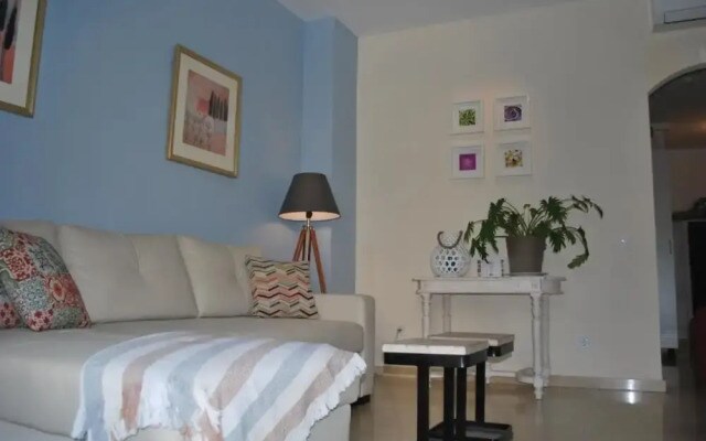 106615 - Apartment In Malaga