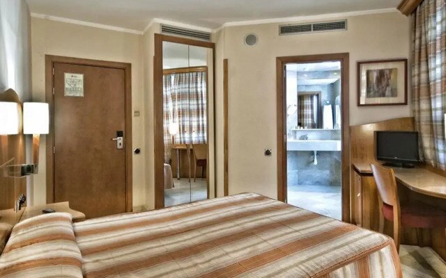 Hotel Aristol