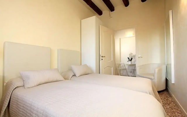 City Apartments - Venice View