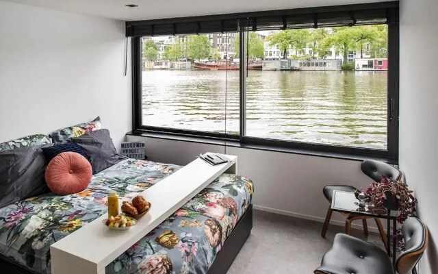 Amsterdam Houseboats