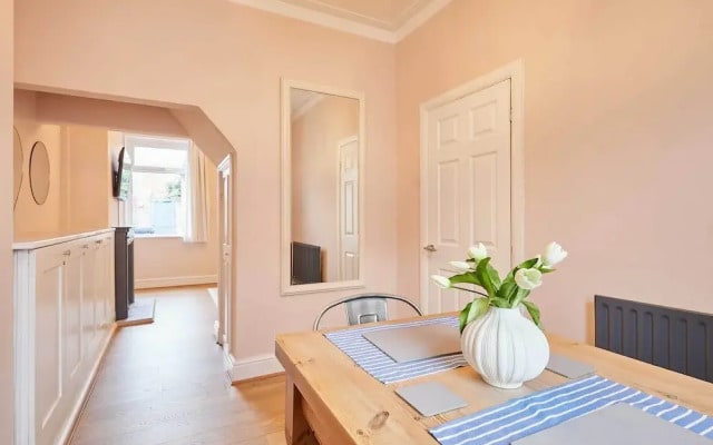 Host Stay Horner Street