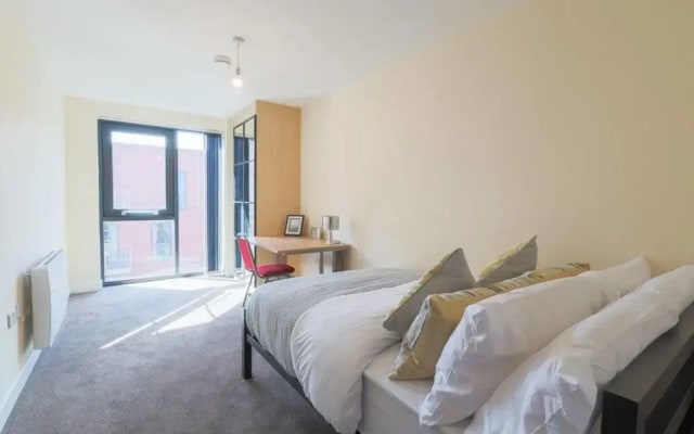 3 bed City Centre Apartment