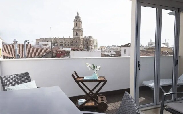 Living4Malaga Atico Velazquez
