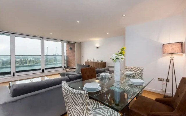 Waterside Bliss 2 Bed 2 Bath Apartment