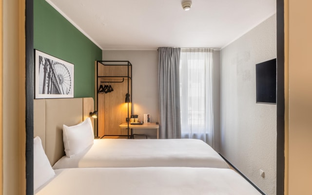Campanile PRIME - Paris Levallois-Perret
