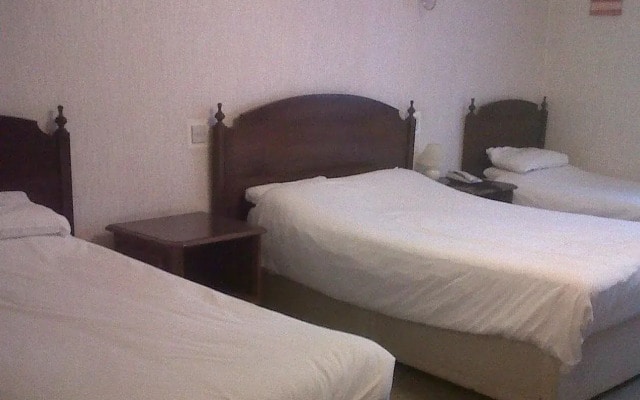 Mary Rose Inn Hotel