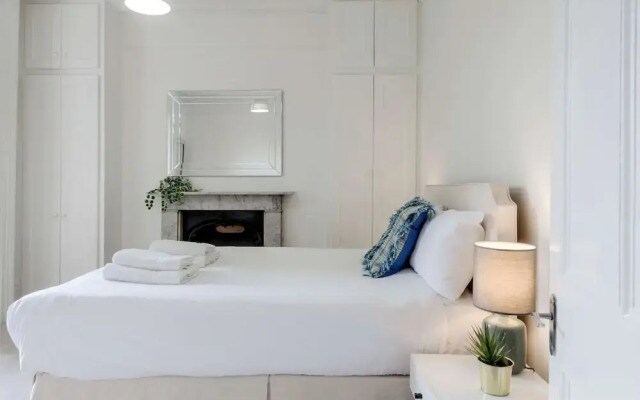 Modern 2 bed Flat - Hammersmith Grove