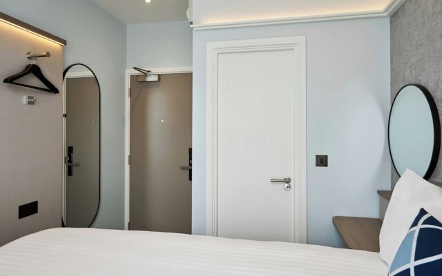 Four Points Flex By Sheraton London Victoria