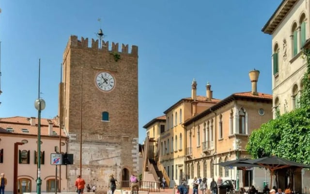 Unique Apartment in Venice near Befed Brew Pub