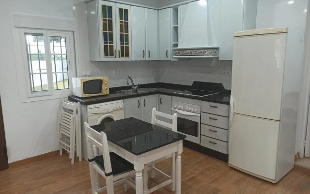 A Estrenar Preciosa Suite-Céntrico-Con Jardín y Porche