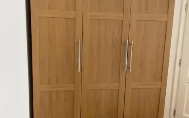 3 Bed Flat - Sleeps 10 - Pets - Smoking - Parking