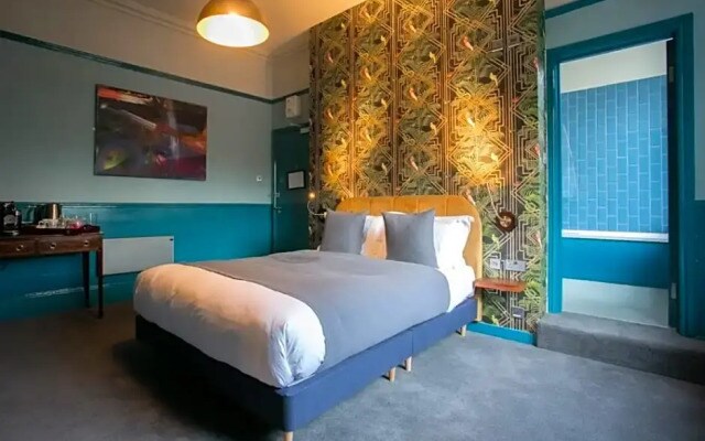 The Ship Rooms