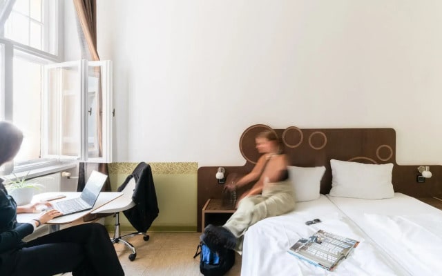 Three Little Pigs Hostel Berlin