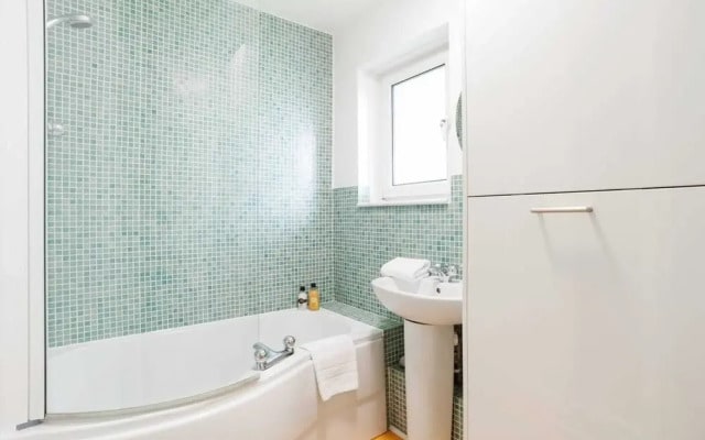 Modern 2 Bedroom Apartment in Stockwell