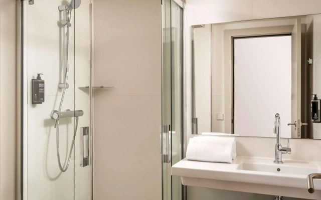 Отель Ibis Styles Barcelona Centre