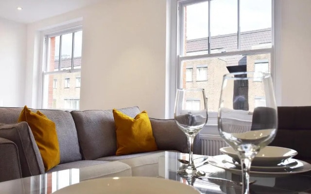 Harley Street Luxury Apartments by City Relay