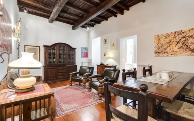 Elegant 1 bed Flat in Central Location
