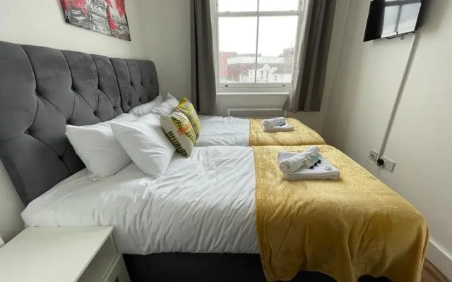 Webberley Stylish Studio 9A Twin Bed