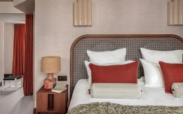 Hotel Suzie Blue