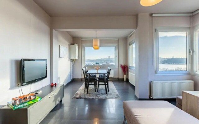 Stylish Apartment With Panaromic View in Besiktas