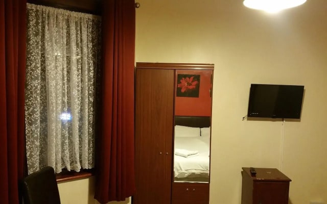 Saji Hotel Ilford