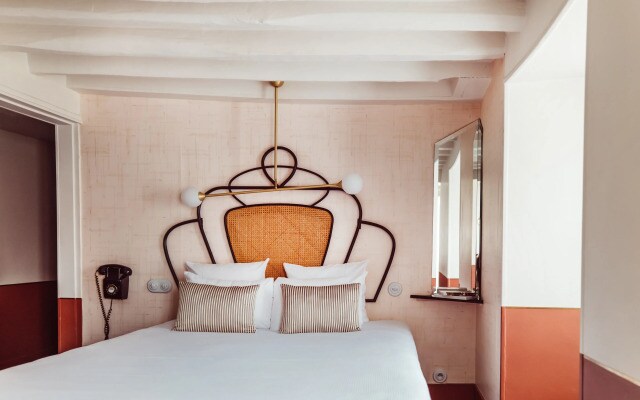 Hotel Panache