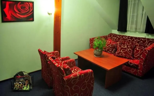 Zlote Deby Hotel