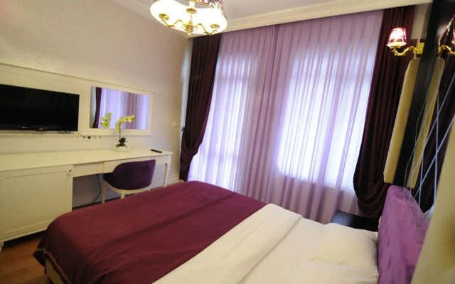 East Suite Hotel