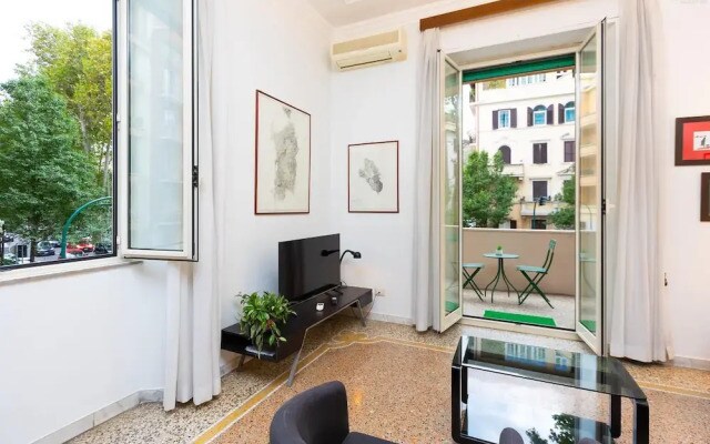 Rental in Rome Clodia 5 Apartment