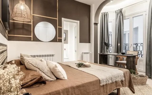 Utrera - 4 Bedrooms in Trafalgar