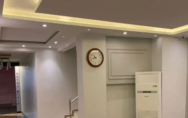 Derya Hotel