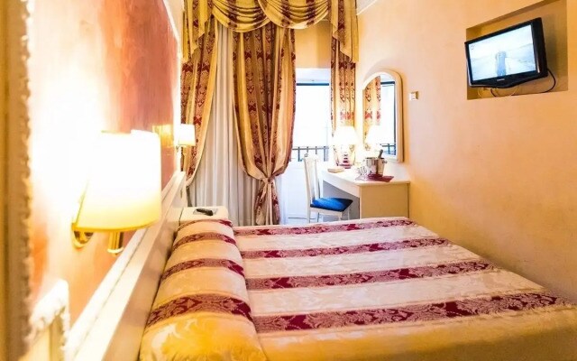 Hotel Erdarelli