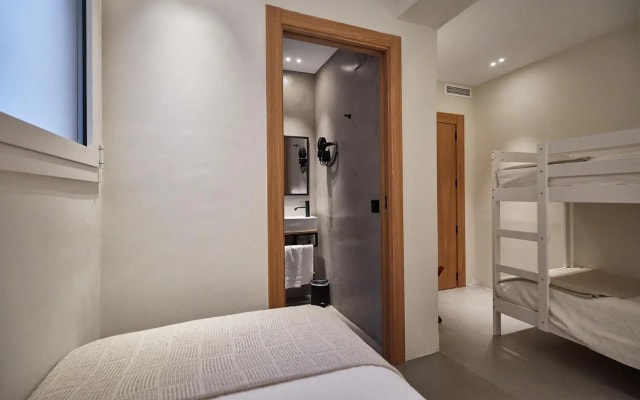 Ella Hostel Ramblas