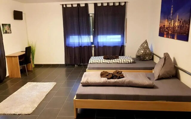 Motel 105