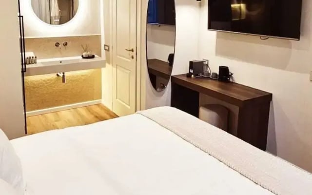 STOA ROMA Boutique Suites