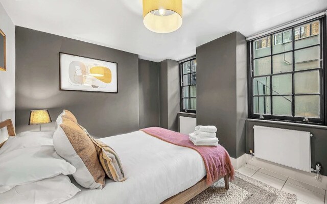 City Ember Fitzrovia by Frankie
